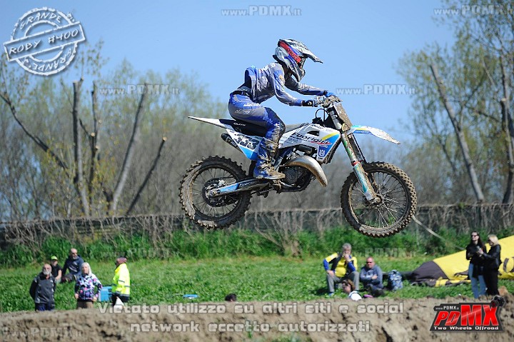 _ROB3897 (Copy).jpg